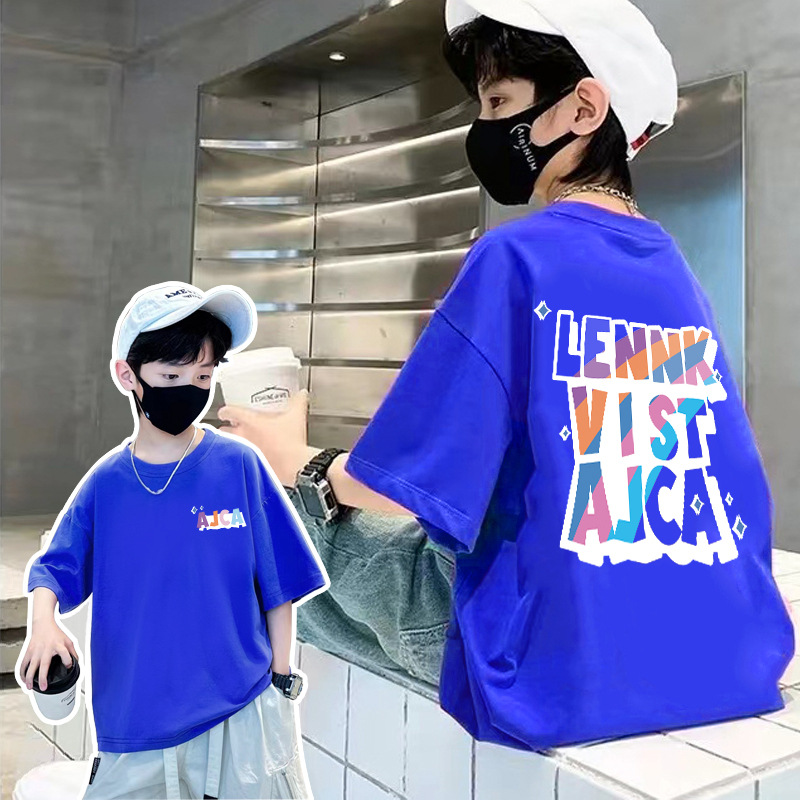 A new summer loose and simple T-shirt for boys in 2026 color letter pure cotton short-sleeved shirt details Picture