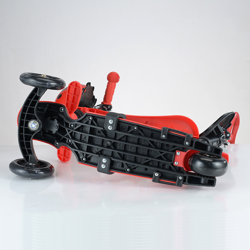 儿童滑板车实物图