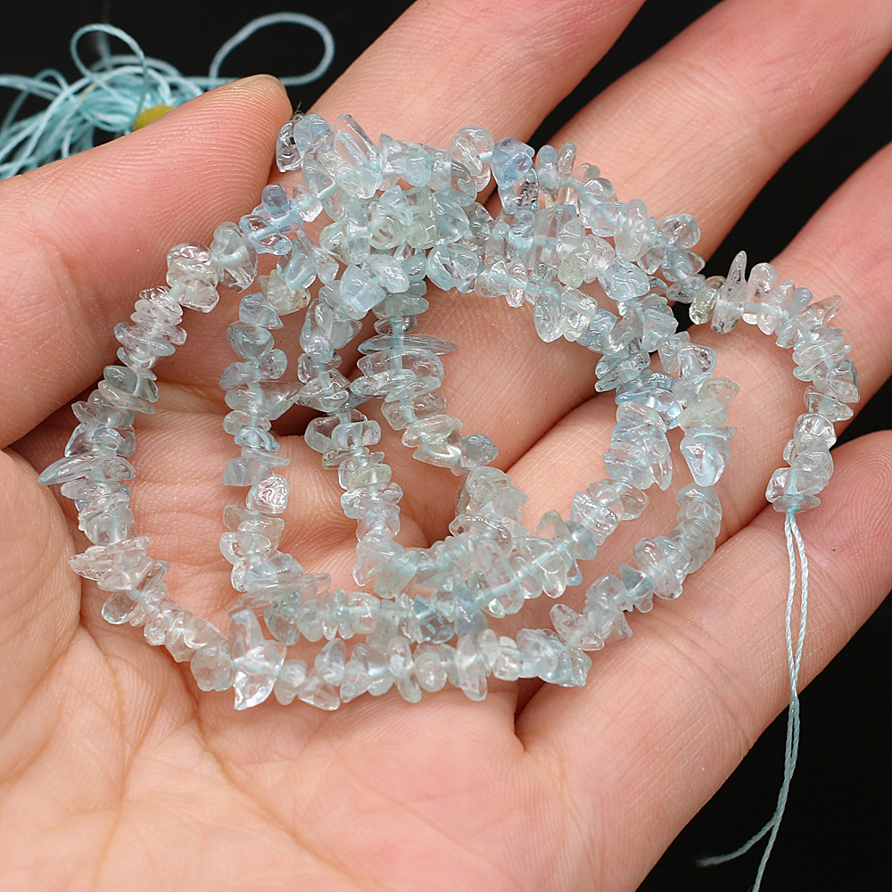 Wholesale of natural stone, crushed stone, apatite raw stone, beads with holes, semi-finished products, DIY jewelry, handcrafted accessories Application Scenario