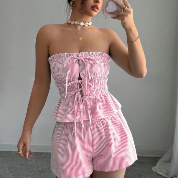 A two-piece set of cross-border summer casual strapless striped ruffled crop top and elastic waist shorts Specification drawing