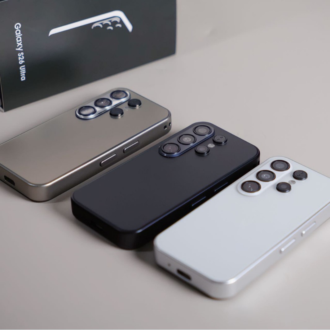 The new cross-border mobile phone S26 Ultra is a dual-SIM mini straight touch screen Android 3G ultra-small phone
