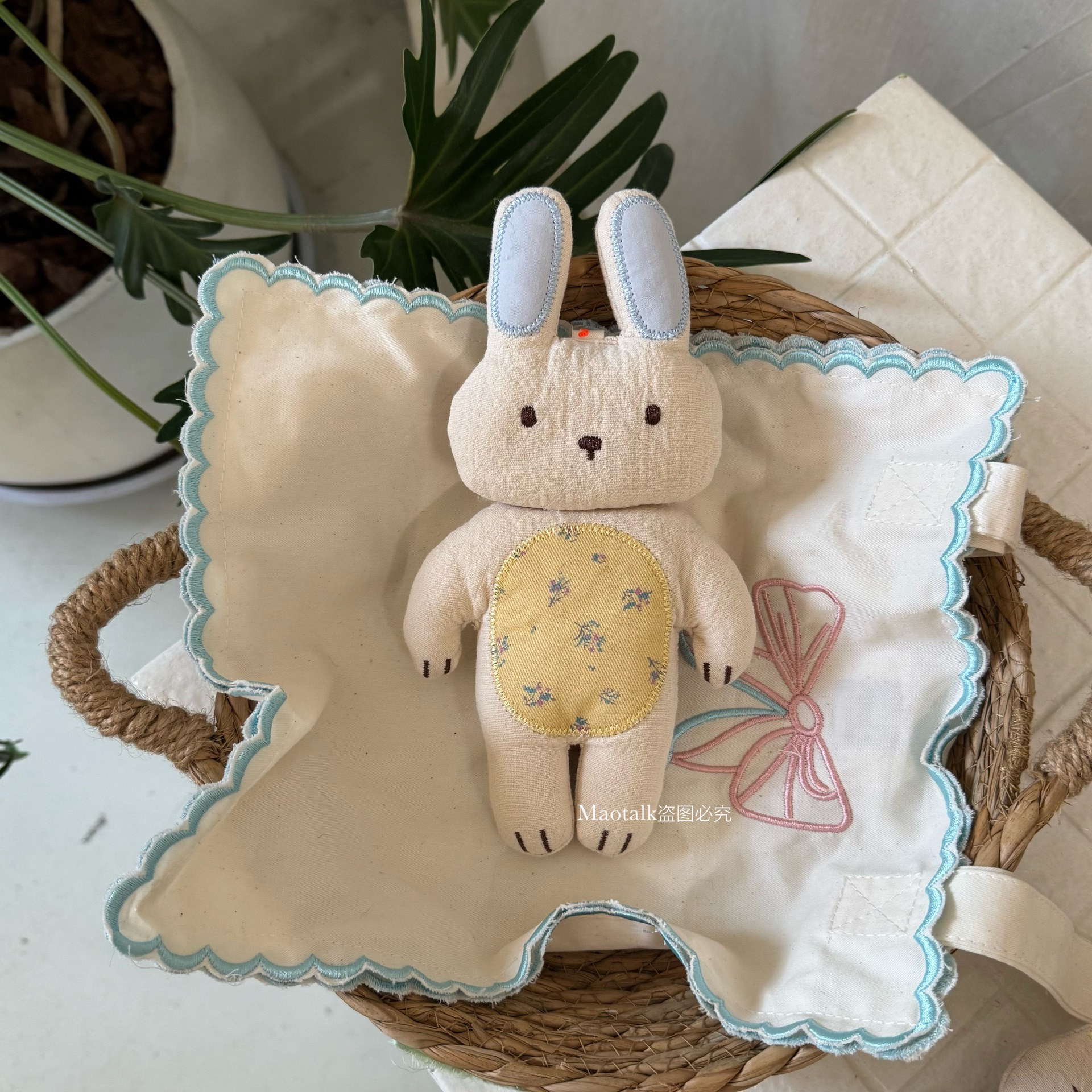 毛绒公仔、玩偶、娃娃实物图