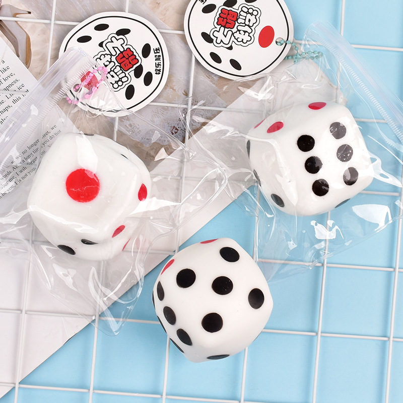 Douyin's same style mahjong dice kneading fun stress-relieving tool, slow rebound fluid soft rubber color dice release and stress-relieving toy Application Scenario