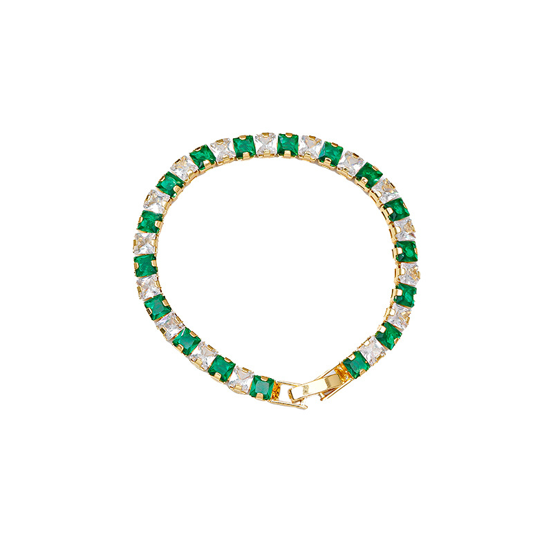 Retro Hong Kong-style emerald zircon bracelet, fashionable, individual, elegant and high-end bracelet, a bestseller in 2026 live streaming Item Picture