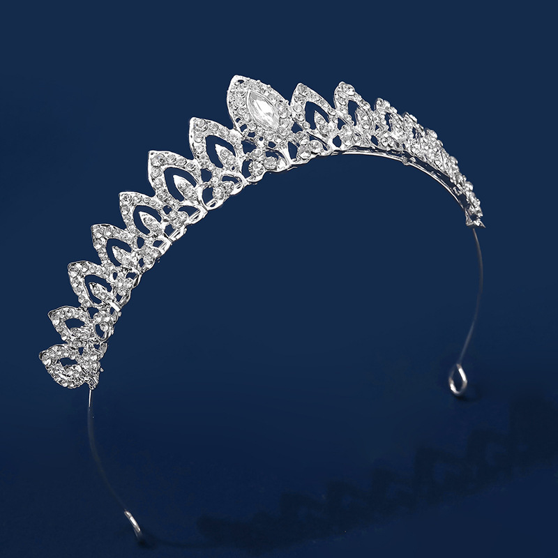 New bride accessories: alloy inlaid with rhinestones, bride's small crown, wedding accessories, headwear, hair crown, and crown Specification image