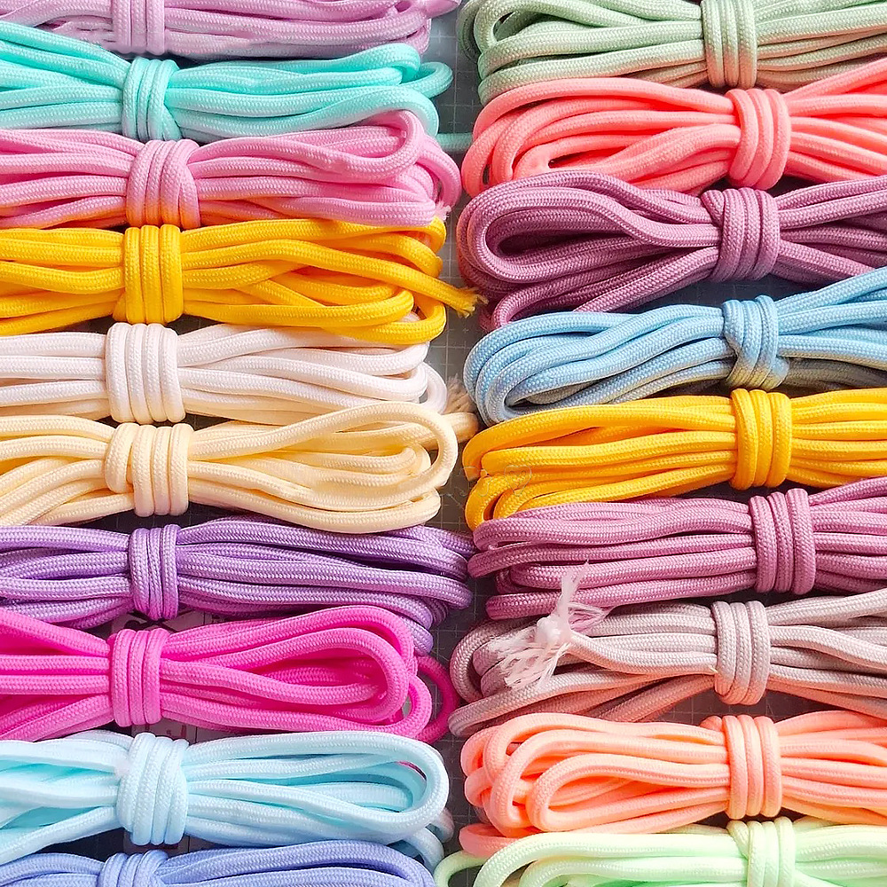 厂家批发彩色伞绳饰品编织绳子多功能牵引绳逃生救生装备安全伞绳