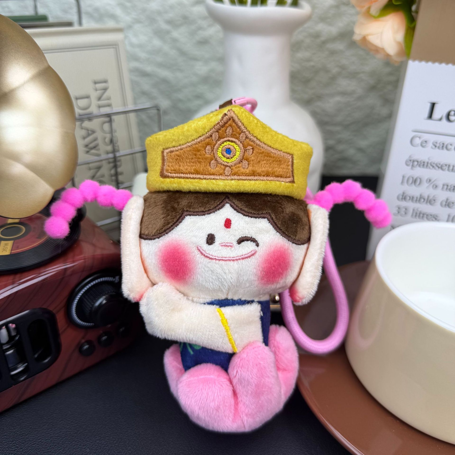 Buddha Xiaoban Lotus Small Buddha Bag Pendant, car pendant, Shanxi Datong cultural and Creative souvenir pendant, plush toy doll Application Scenario