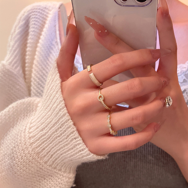 Korean-style exquisite zircon plain ring for women, adjustable opening index finger ring, light luxury, niche and unique design sense ring details Picture