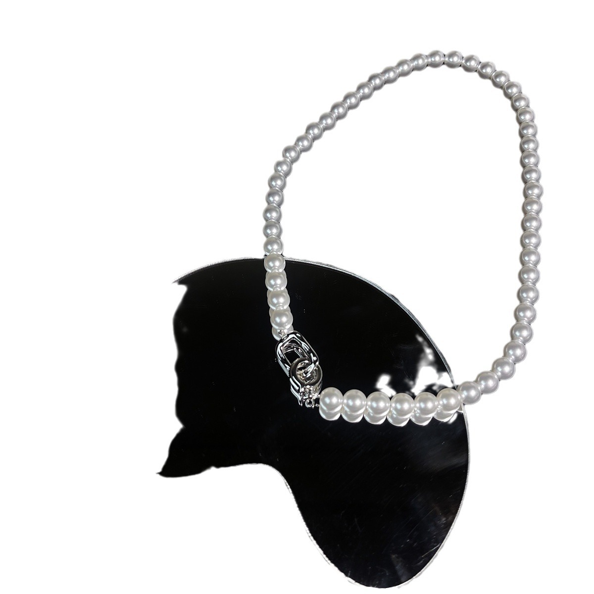 Shi Jia Zheng Yuan Strong Light Large Pearl 8mm Necklace for Women, a new 2024 trendy French collarbone chain high-end accessory Item Picture