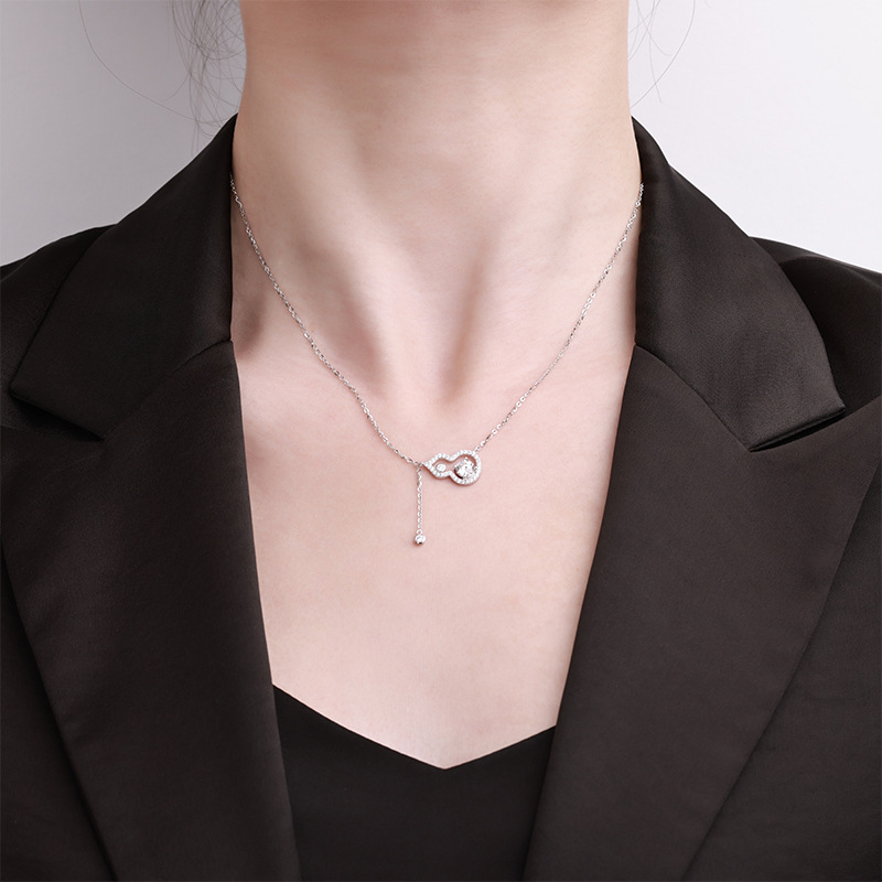 Tassel gourd necklace for women 2026 New style, new Chinese-style collarbone chain, light luxury, niche and high-end neckchain accessory wholesale