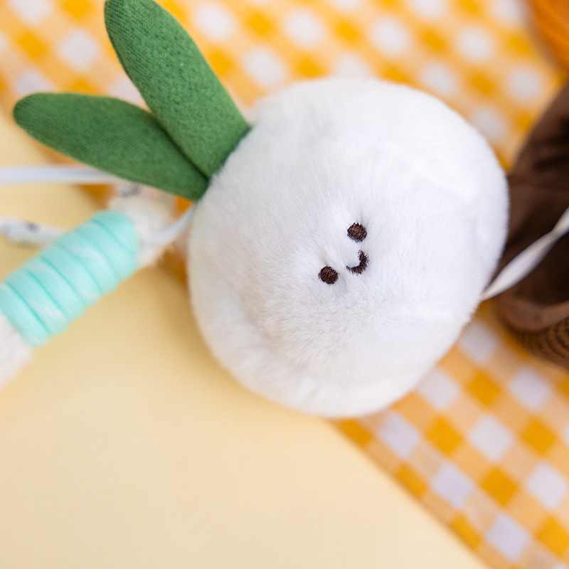 Wholesale of simulated ginger and garlic seasonings, cartoon plush toys, dolls, creative small pendants, bags and pendants Application Scenario