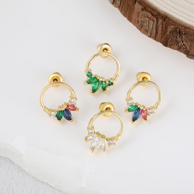 European and American fashionable and elegant earrings, women's copper plated with 18K gold and slightly inlaid zircon, elegant and versatile, luxurious and internet-famous earrings and stud earrings
