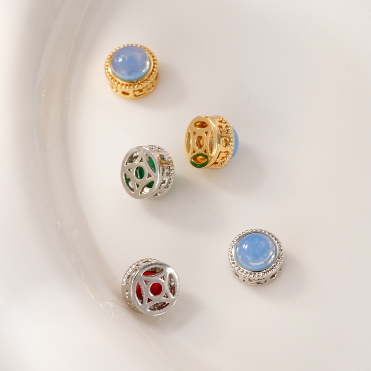 DIY jewelry and necklace clasp with zirconium natural stone aquamarine beads, copper plated with real gold for color retention and high-end feel Application Scenario