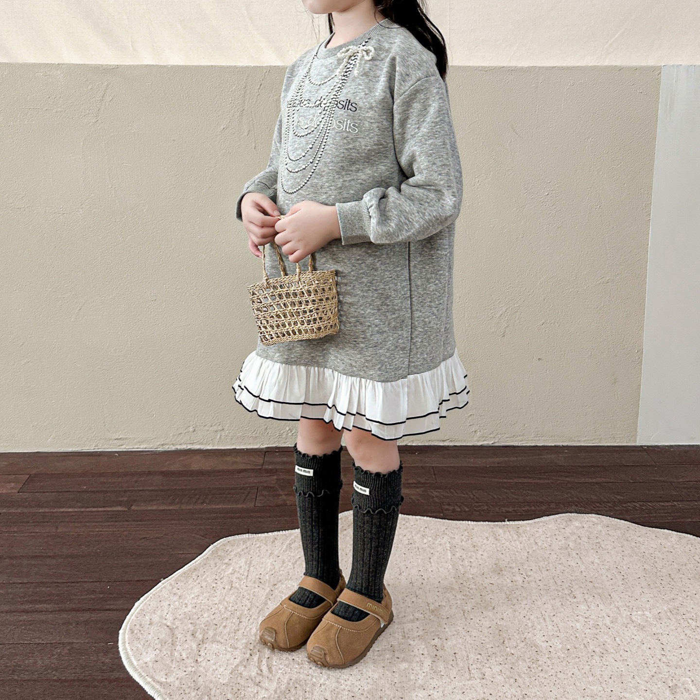 Children's Socks 2025 Autumn/Winter New mid-calf socks for girls, Korean-style double black fungus edge cloth label socks, baby pile socks Application Scenario