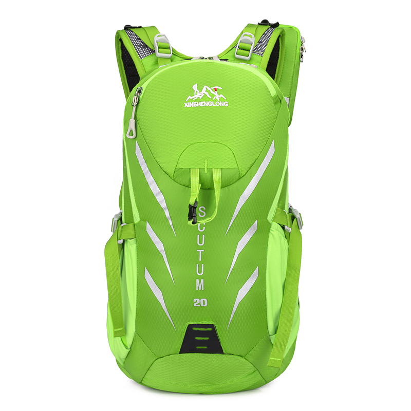20L outdoor cycling backpack, men's and women's shoulder hiking bag, travel bag, bicycle bag, suspended carrying water bag Application Scenario