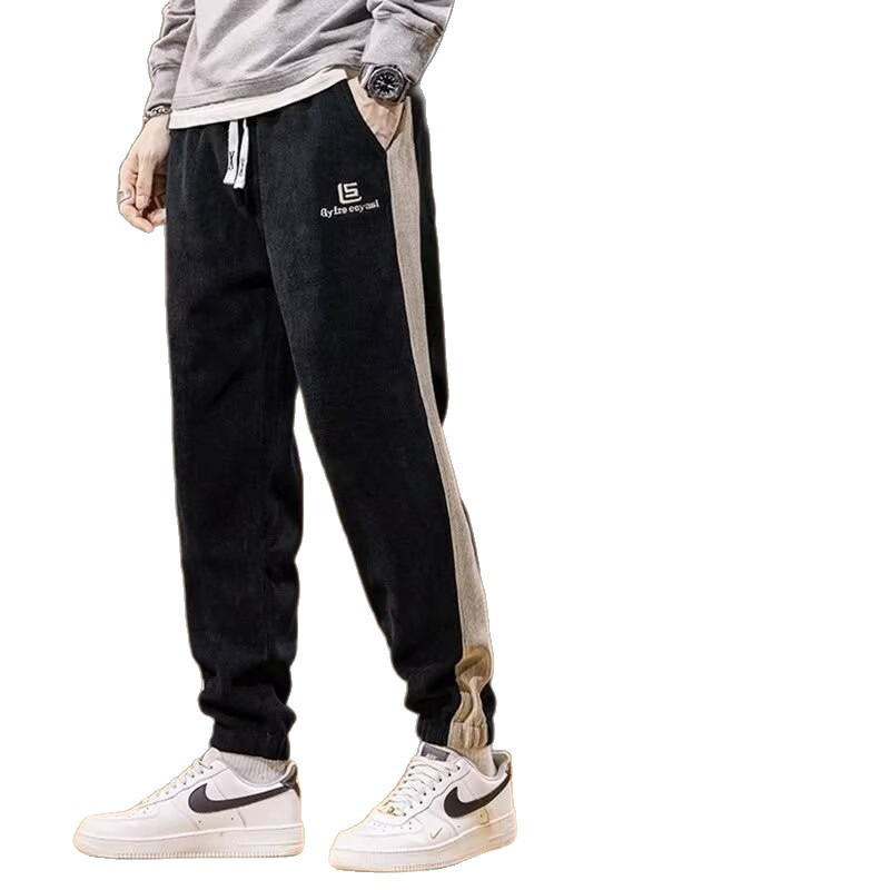 The autumn and winter collection of men's loose, large-sized pants with added fleece and thickened warmth, loose, sporty and casual tight-fitting pants Item Picture