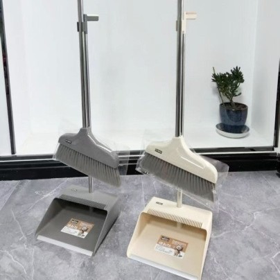 Thickened set sweeping handle, living room sweeping broom, household set sweeping broom, dustpan combination, plastic broom basket, stainless steel rod Specification image