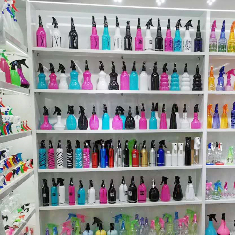 喷雾水杯实物图