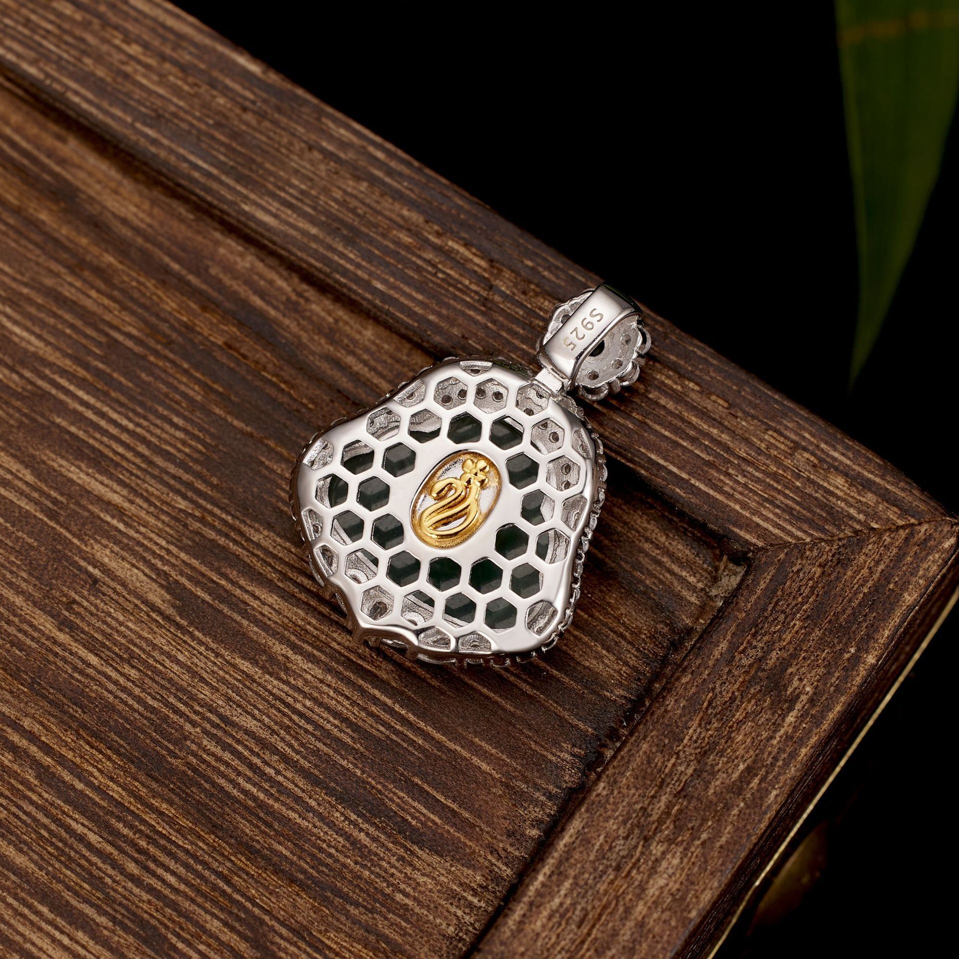 S925 sterling silver hazardous material natural jadeite big-bellied Buddha necklace, female zircon inlaid with high-quality jadeite Buddha pendant Application Scenario