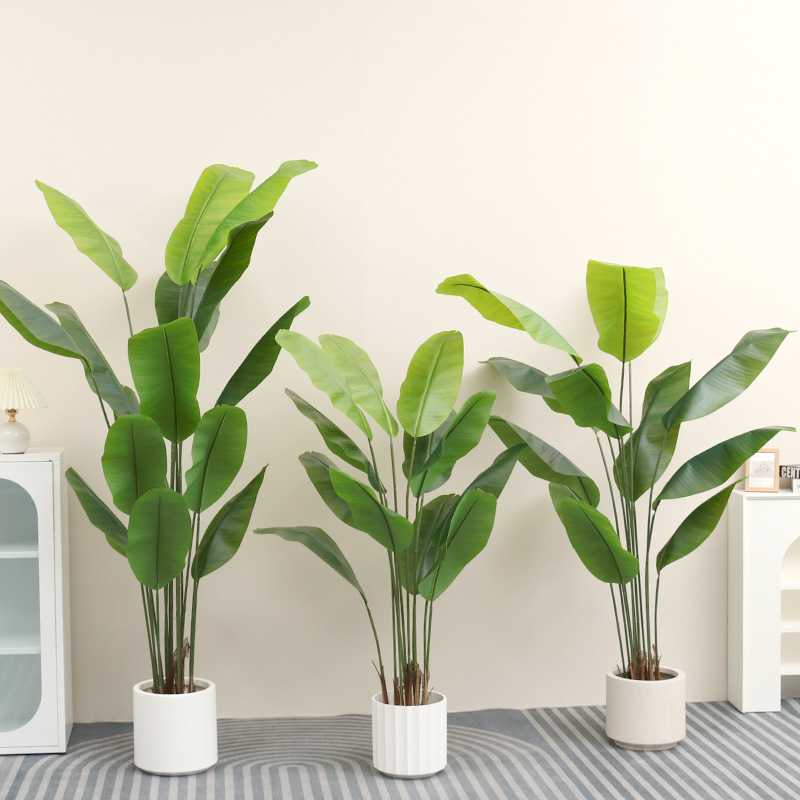 Large-scale Nordic-style simulated green plants, such as chrysalidocarpus, traveler's palm, velvet potted plants, and high-end floor-standing decorative landscape ornaments Specification image