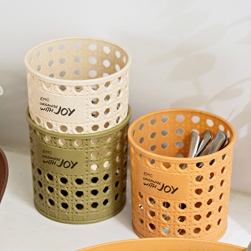 Desktop plastic sundries storage frame, toy storage box, hollowed-out snack storage basket details Picture