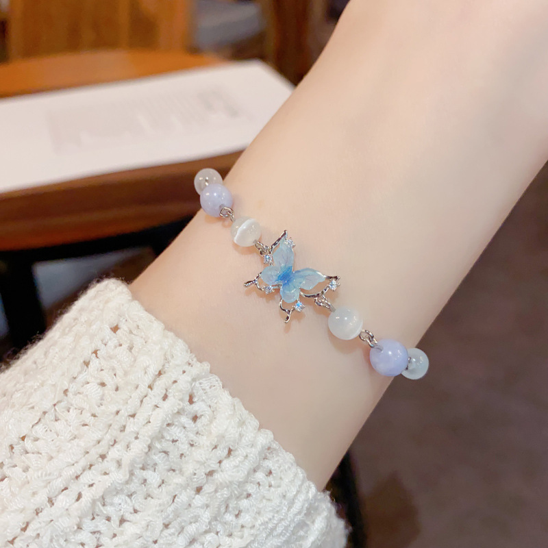 Super fairy light mariposa de lujo opal perlas perlas pulsera de cuerda dulce viento diseño de nicho versátil de alta calidad sentido de la mano Application Scenario