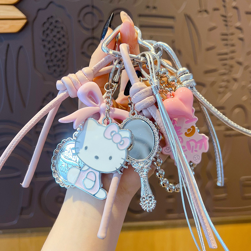 diy粉色合金KT串珠手绳钥匙链挂件配饰女情侣miu系包包钥匙扣挂饰