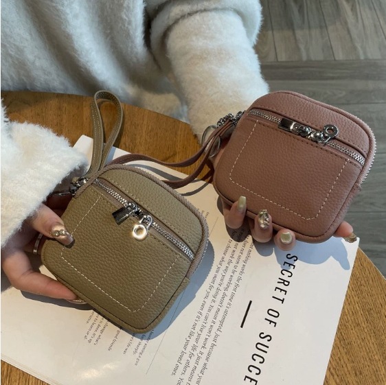 新款马口铁圆型零钱包/零钱包/入油流沙零钱包/Mini耳机包挂件/钱包产品图