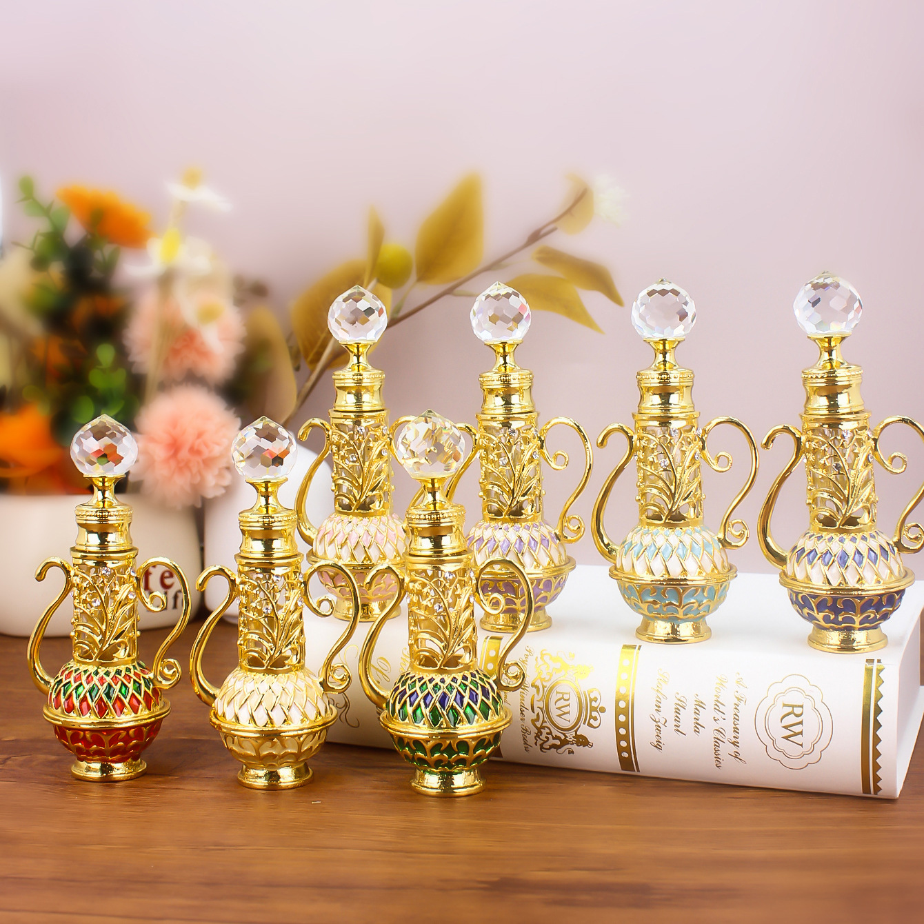 12毫升新珐琅彩电镀合金玻璃香水瓶真空分装瓶精油瓶茶壶中东迪拜