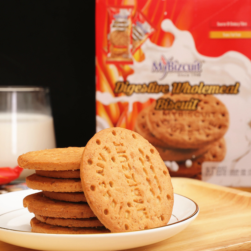 Malaysian imported Mabike whole wheat Biscuits 60g, a meal replacement and filling snack with grape malt and cocoa flavor details Picture