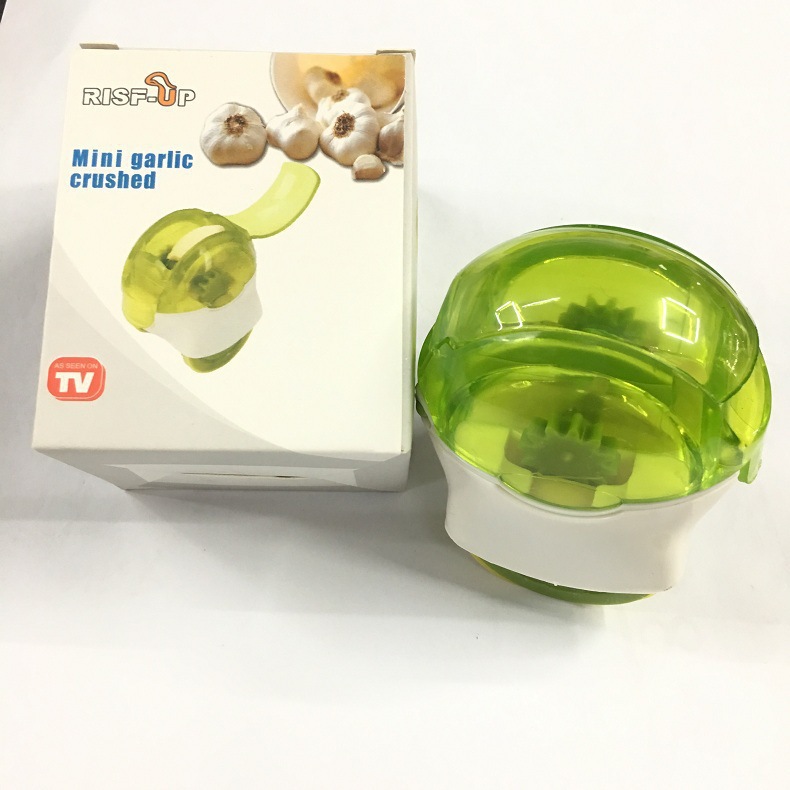 New hand-pushed garlic minder, roller garlic cutter, garlic granule press and garlic puree press
