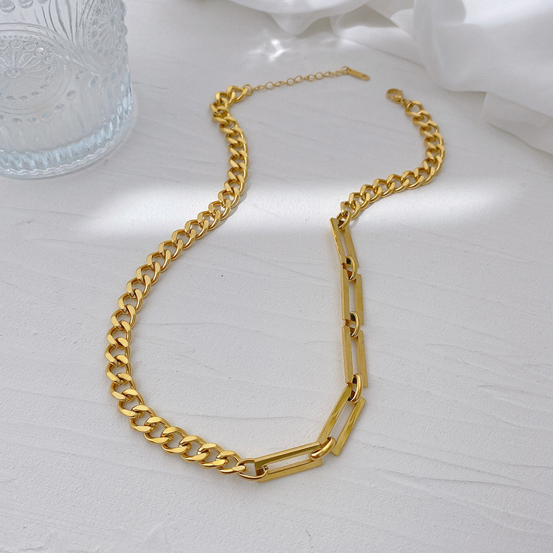Cold and stylish European and American individual chain titanium steel necklace on Instagram, simple and versatile hip-hop collarbone chain sweater chain for women