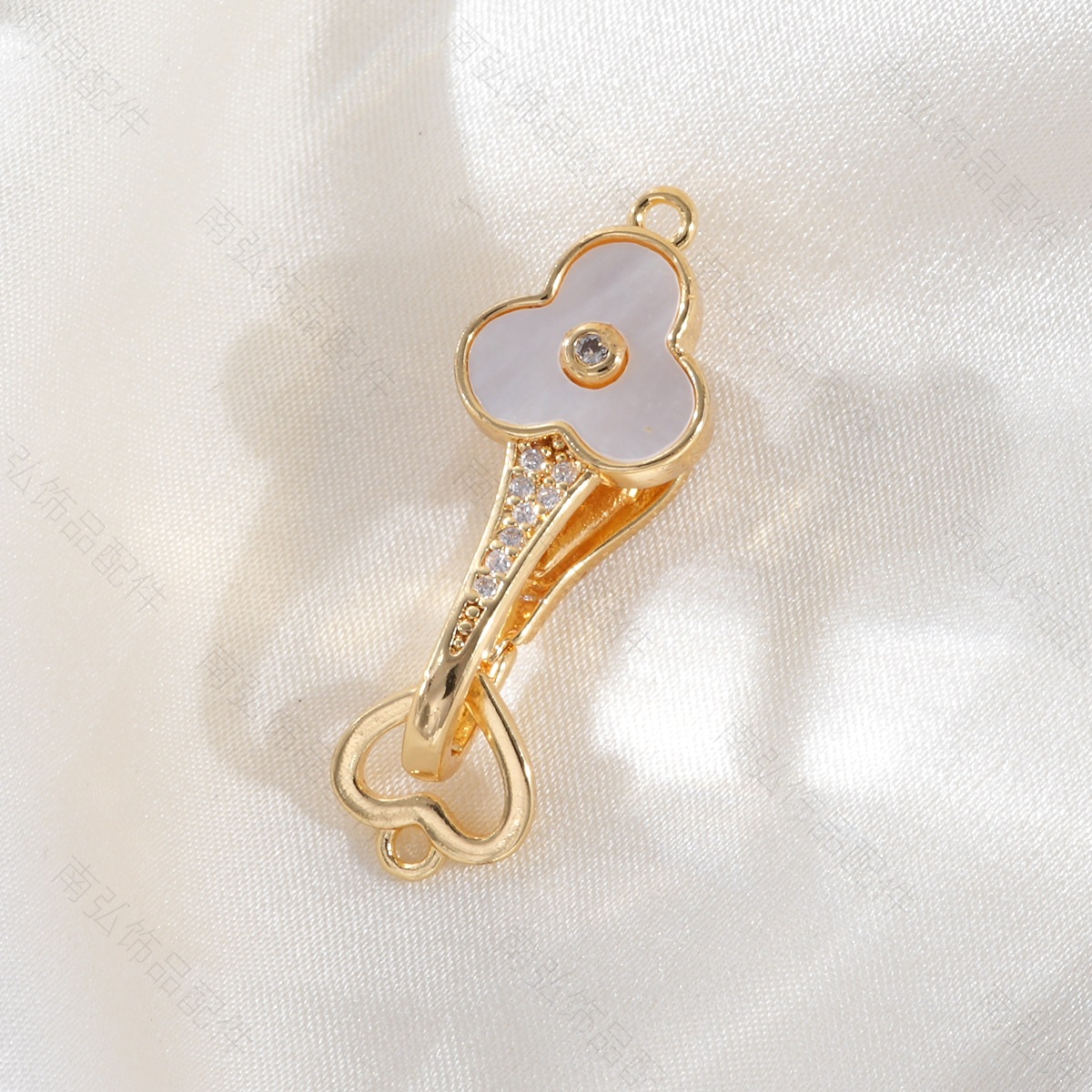 Micro-inlaid zirconium white shell ruyi elastic clasp copper plated 18k gold color-preserving pearl bracelet and necklace clasp DIY accessory Specification image