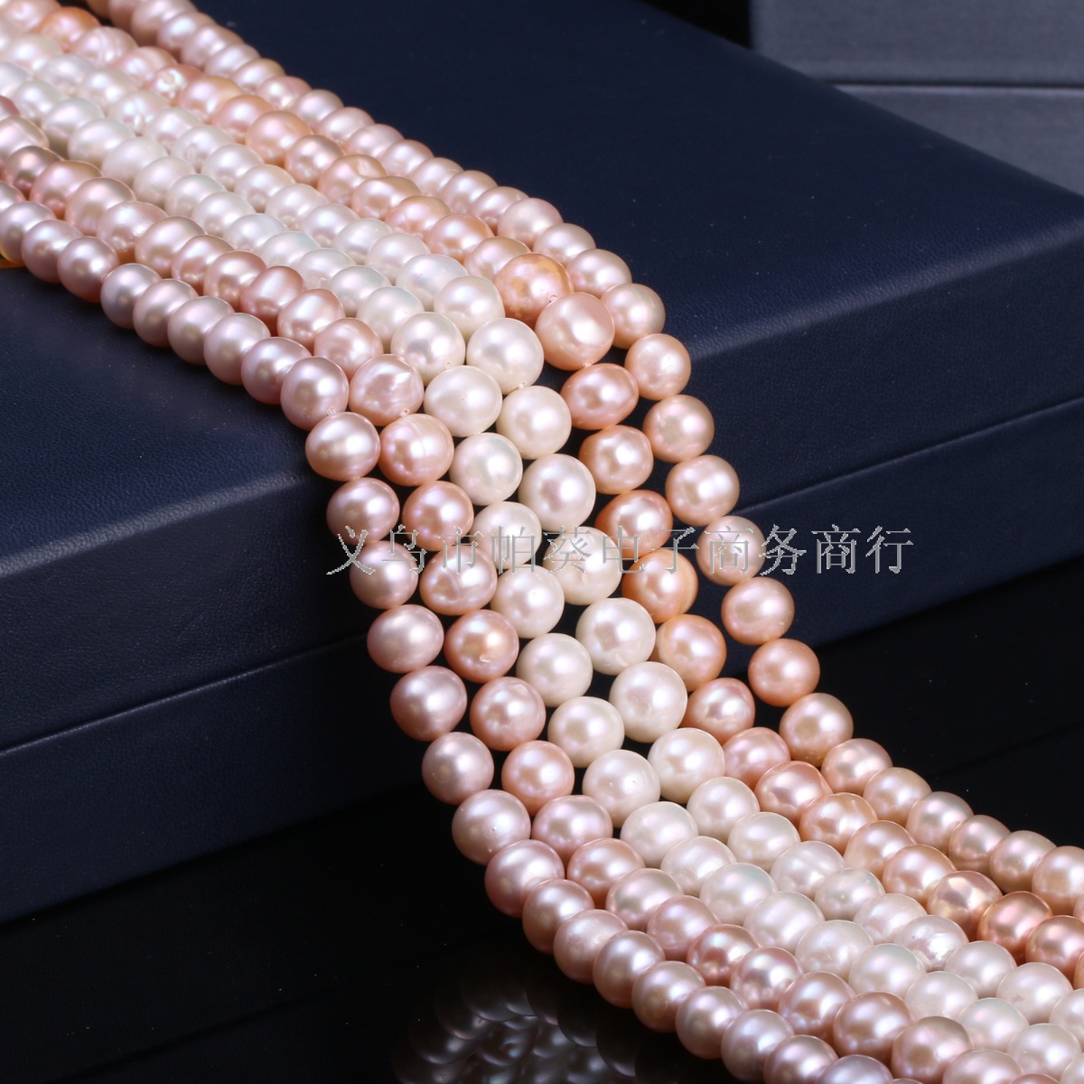 Natural freshwater potato-shaped pearl beads are used for DIY jewelry accessories, handcrafted jewelry and jewelry production wholesale Natural freshwater potato-shaped pearl beads are used for DIY jewelry accessories, handcrafted jewelry and jewelry production wholesale
