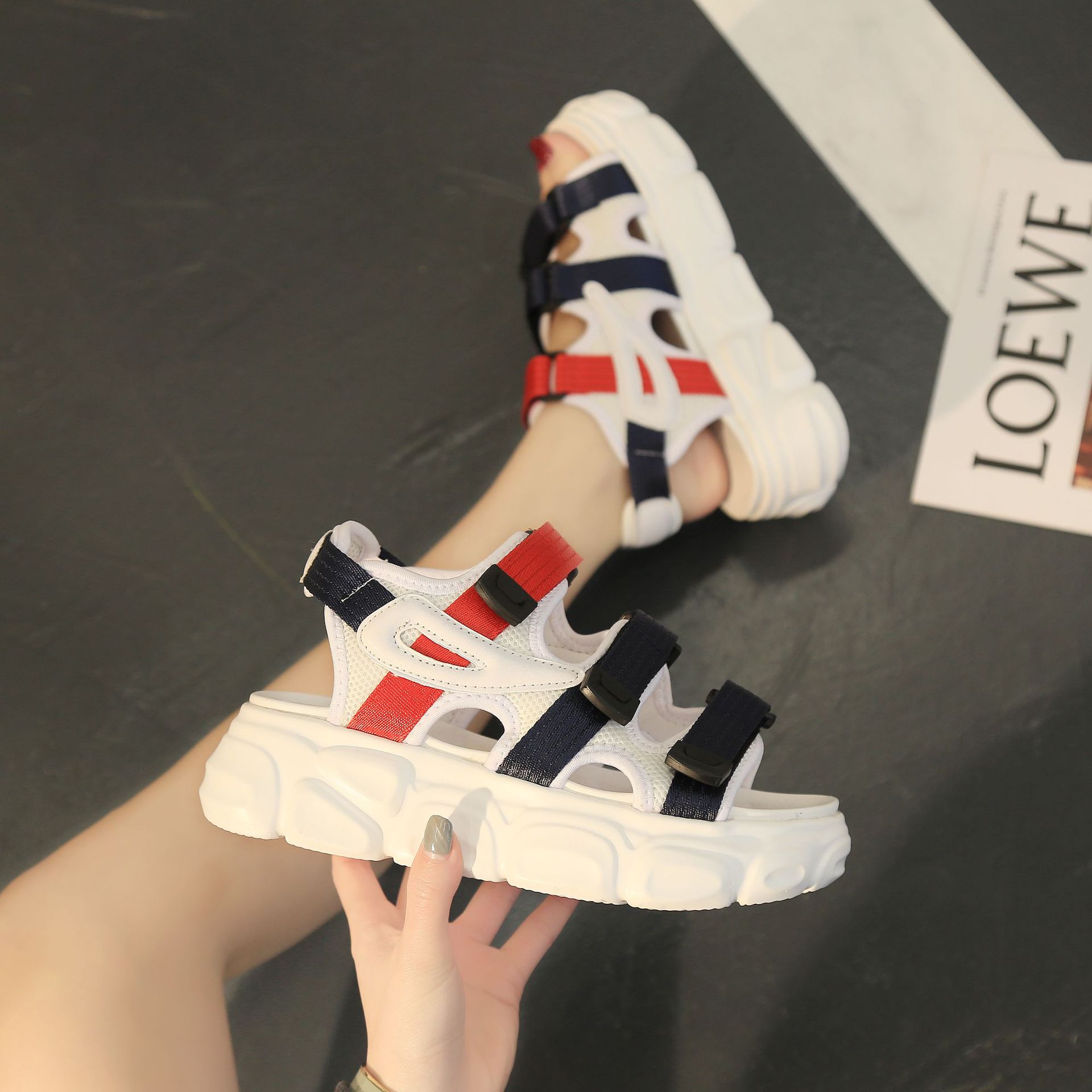 跨镜凉鞋女2025夏季新款韩版学生耐地磨轻便厚底魔术贴松糕鞋批细节图