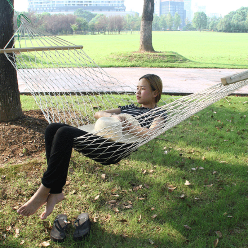 Sanjia Leisure Hammock Cotton Rope Outdoor mesh Single Person White 75-strand Camping swing Chair wholesale Hanging type details Picture