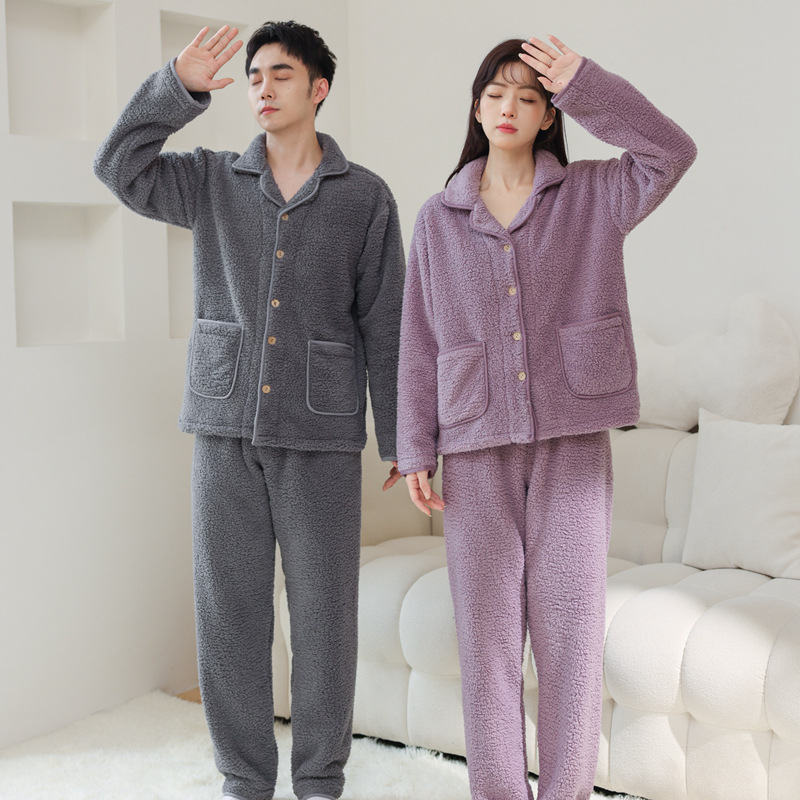 New autumn and winter couple pajamas, double-sided fleece lapel cardigan, men's oversized and women's thickened coral fleece warm home wear details Picture