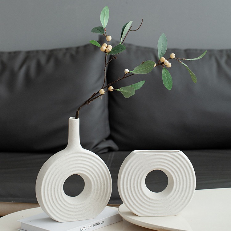 2026新款花插创意素烧花瓶水培家居摆件ins风高颜值花器北欧高级感陶瓷