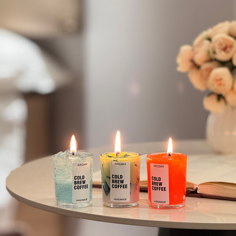 Three different colors of scented candles: red gradient blue AROMA COLD BREW COFFEE MANOMICE Coconut Scented car silicone candle mold Application Scenario