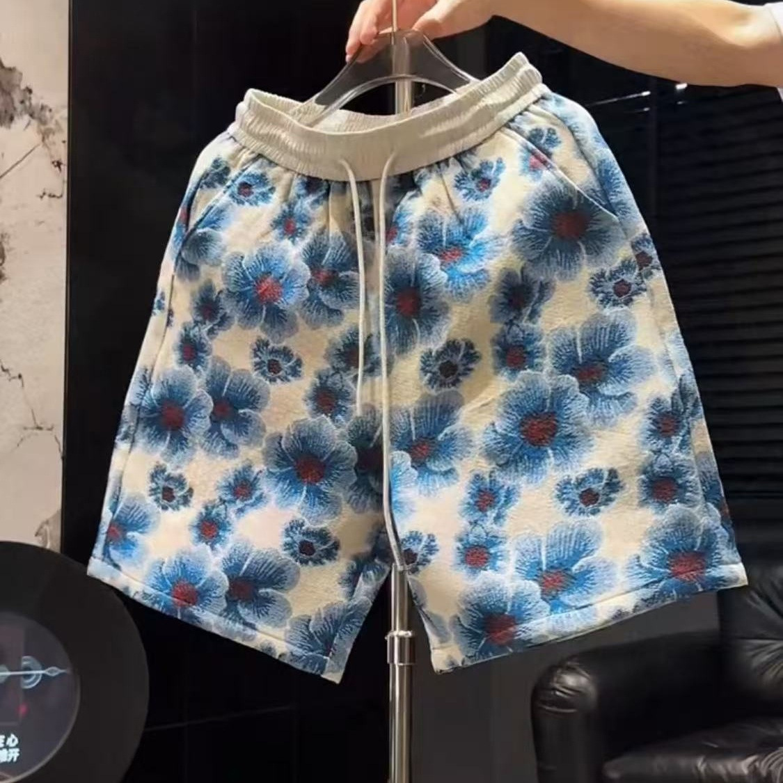 国潮夏季民族风色织蓝色提花时尚休闲短裤男士透气百搭沙滩休闲五分裤