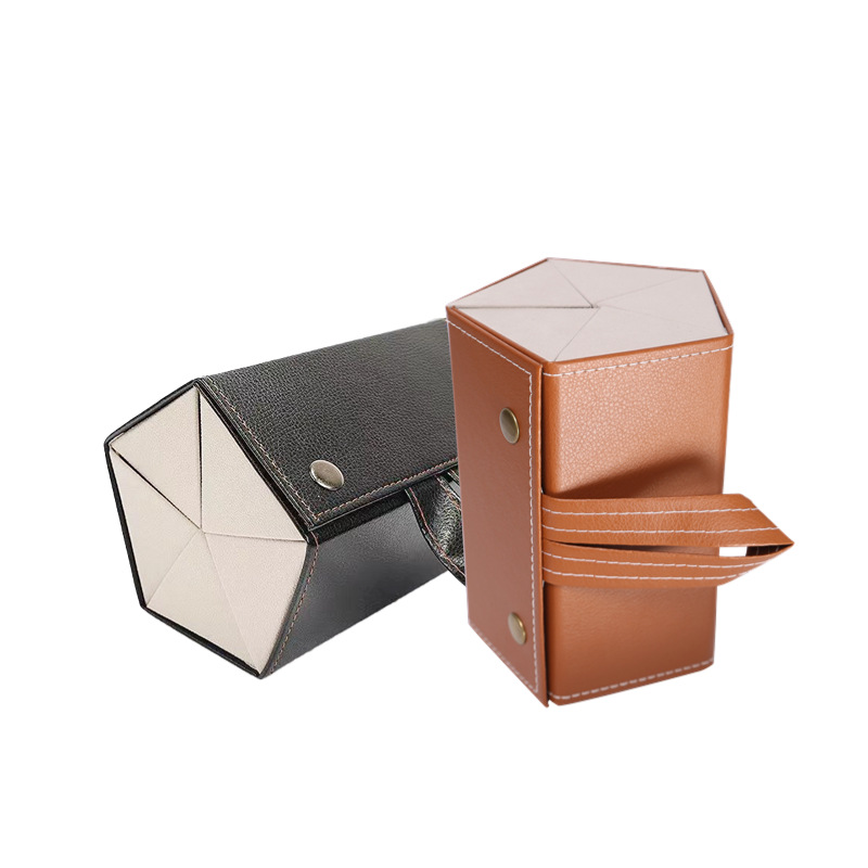 علبة نظارات مطوية ذات قشرة بنية داكنة Item Picture