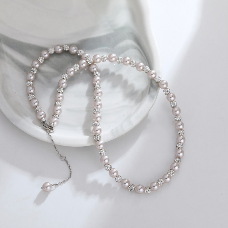High-end Manta rose pink pearl necklace, light luxury, retro and versatile necklace, collarbone chain, personalized and fashionable collarbone chain