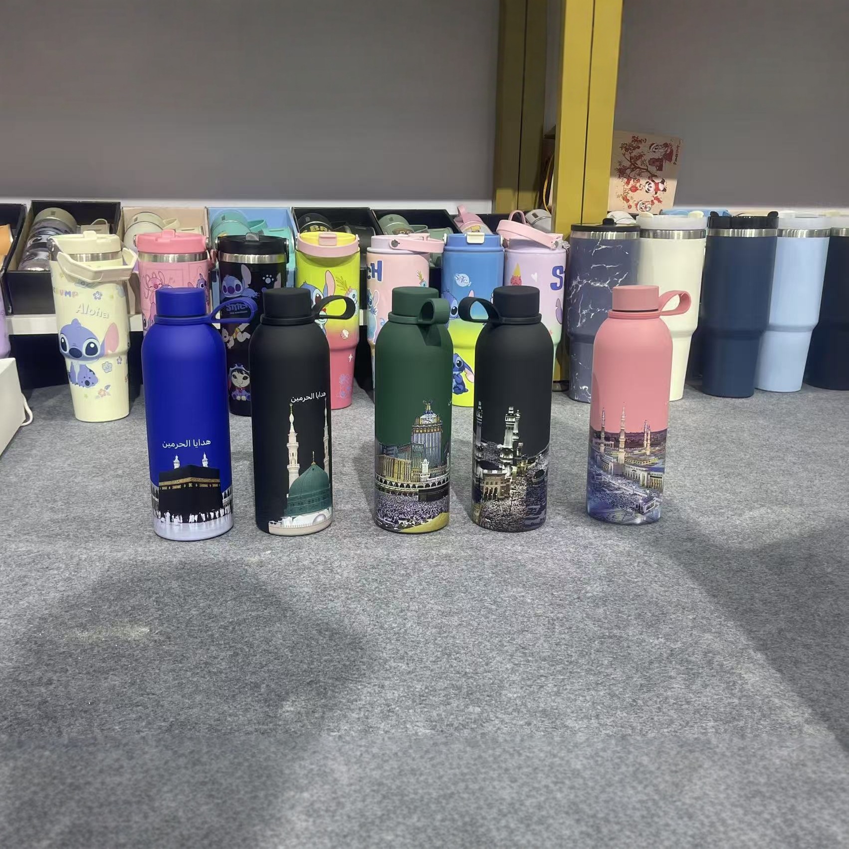 Cross-border direct supply insulated cups, large-capacity stainless steel small-mouth bottles, portable vacuum high-end water cups for outdoor sports