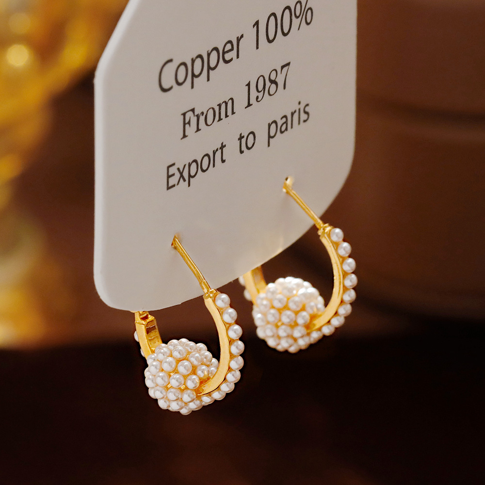 Hyacinth's unique design sense, super ethereal pearl ear rings, high-end French Hepburn style, slimming earrings, the new 2025 trend details Picture