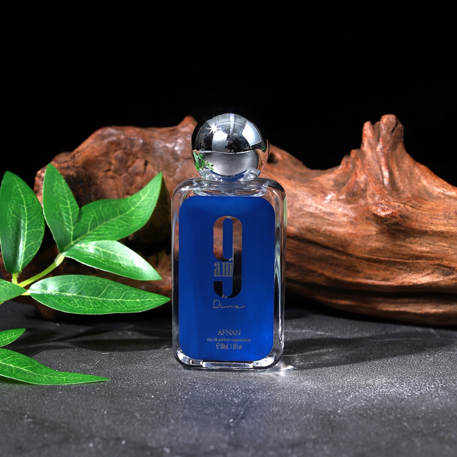 Wooden lid glass jars, wine bottles, large-diameter glass wine bottles, perfume bottles, glass bottles Specification image