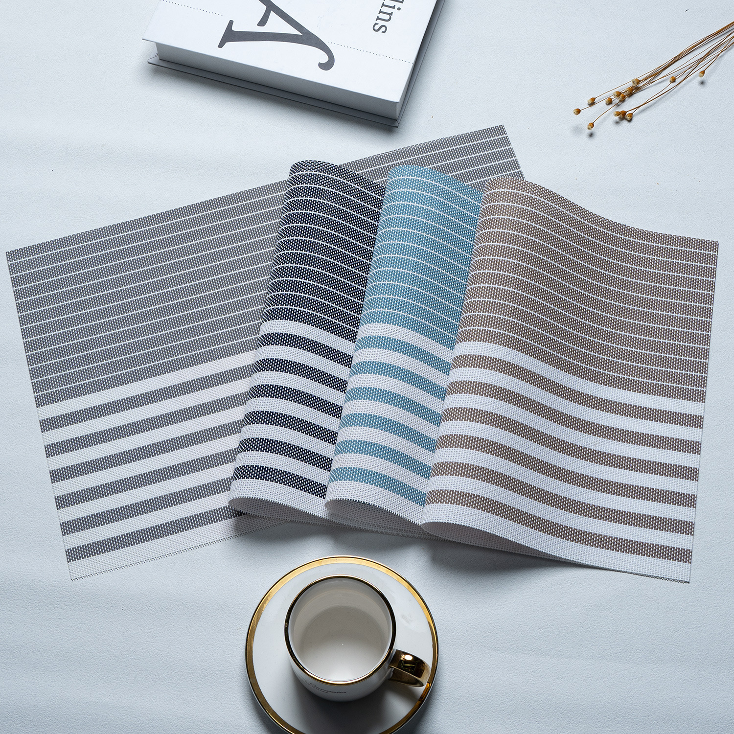 特斯林简约条纹西餐垫PVC餐垫防烫餐垫酒店隔热咖啡杯垫盘垫碗垫