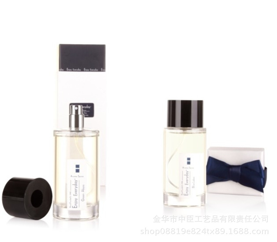Aromatherapy spray air freshener, household handheld portable spray perfume, long-lasting light fragrance, car odor removal Item Picture