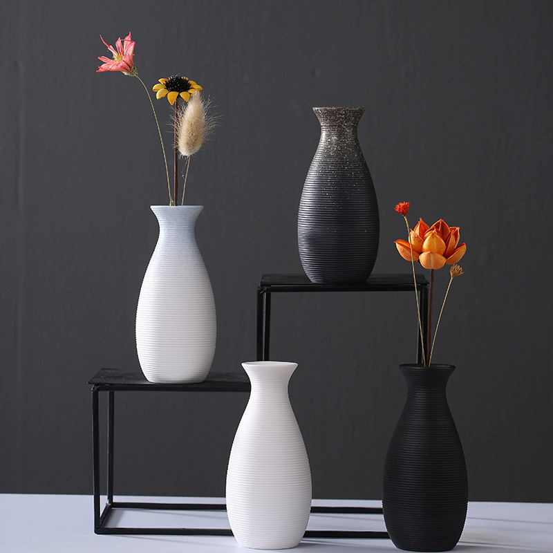 2025创意现代简约客厅插花花器装饰工艺品家居摆件白色手工陶瓷小花瓶