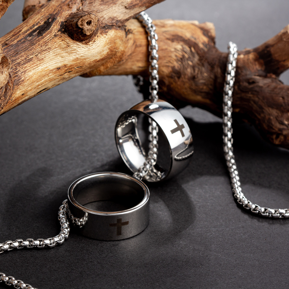 New cross-border European and American simple cross-shaped titanium steel necklace, sweater chain, versatile couple pendant, trendy man's personality details Picture