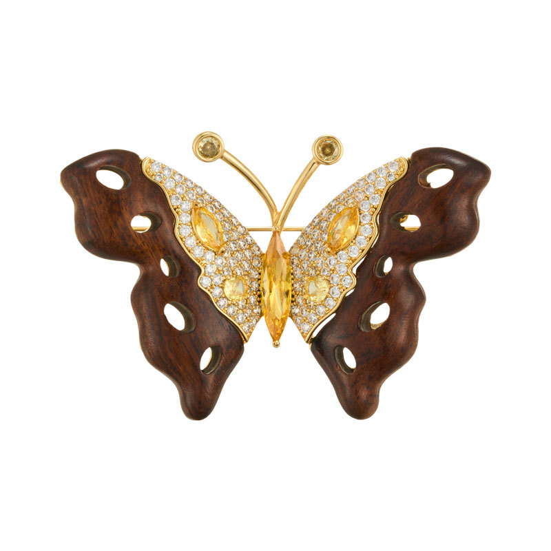 A light luxury retro wooden butterfly brooch made of copper alloy with slightly inlaid zircon, exuding a sense of high-end and exquisite clothing. A new type of brooch and corsage Item Picture